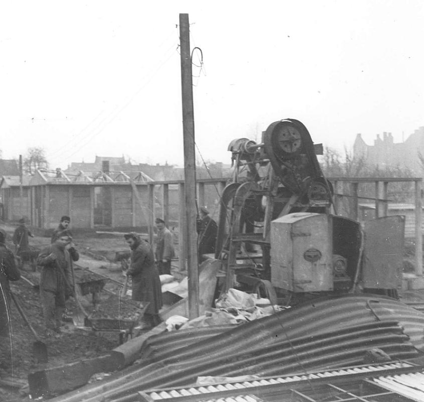 Hamburg, 1944, Bau von Plattenhäusern durch italienische Militärinternierte, Staatsarchiv Hamburg