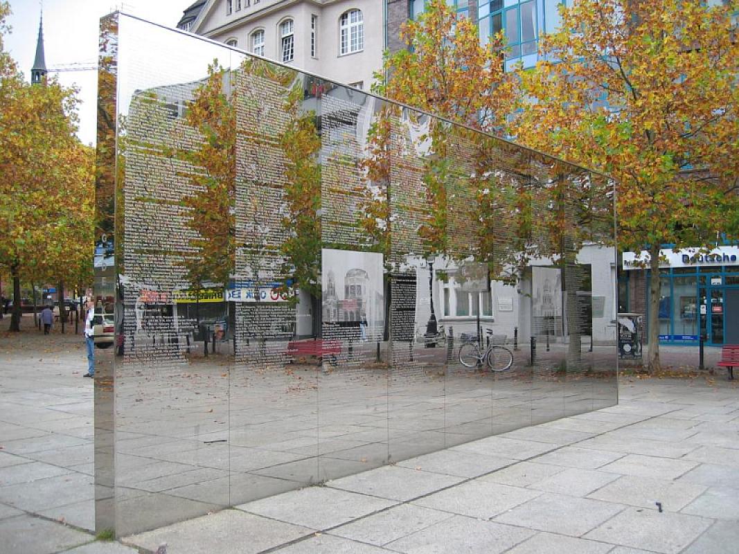 Berlin, 2005, Steglitzer Spiegelwand, Stiftung Denkmal