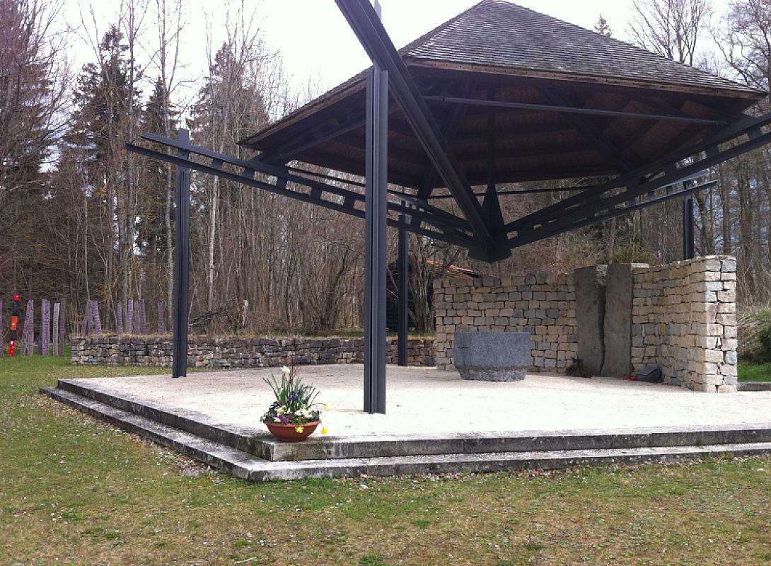 Gomadingen, 2012, Offene Gedenkkapelle, Stiftung Denkmal