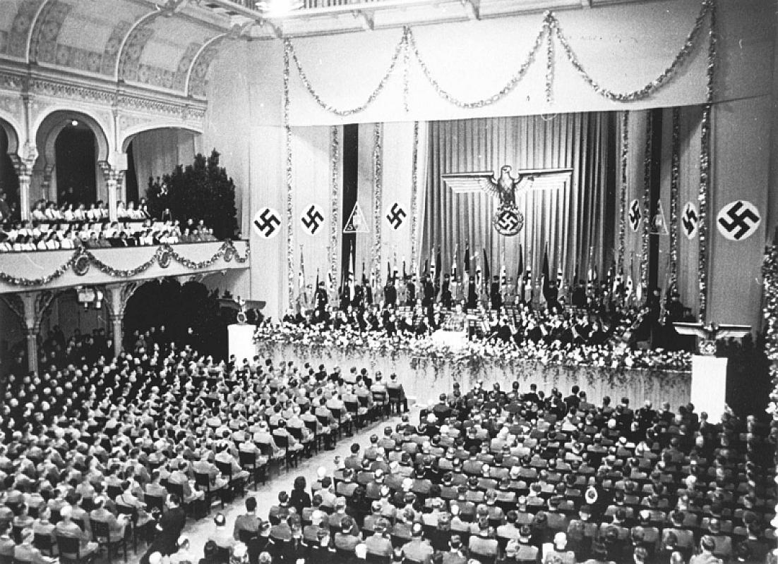 Den Haag, Juni 1943, Trauerfeier für Generalkommissar Fritz Schmidt, eine der wichtigsten Figuren des Besatzungsregimes, Image bank WW2 – NIOD