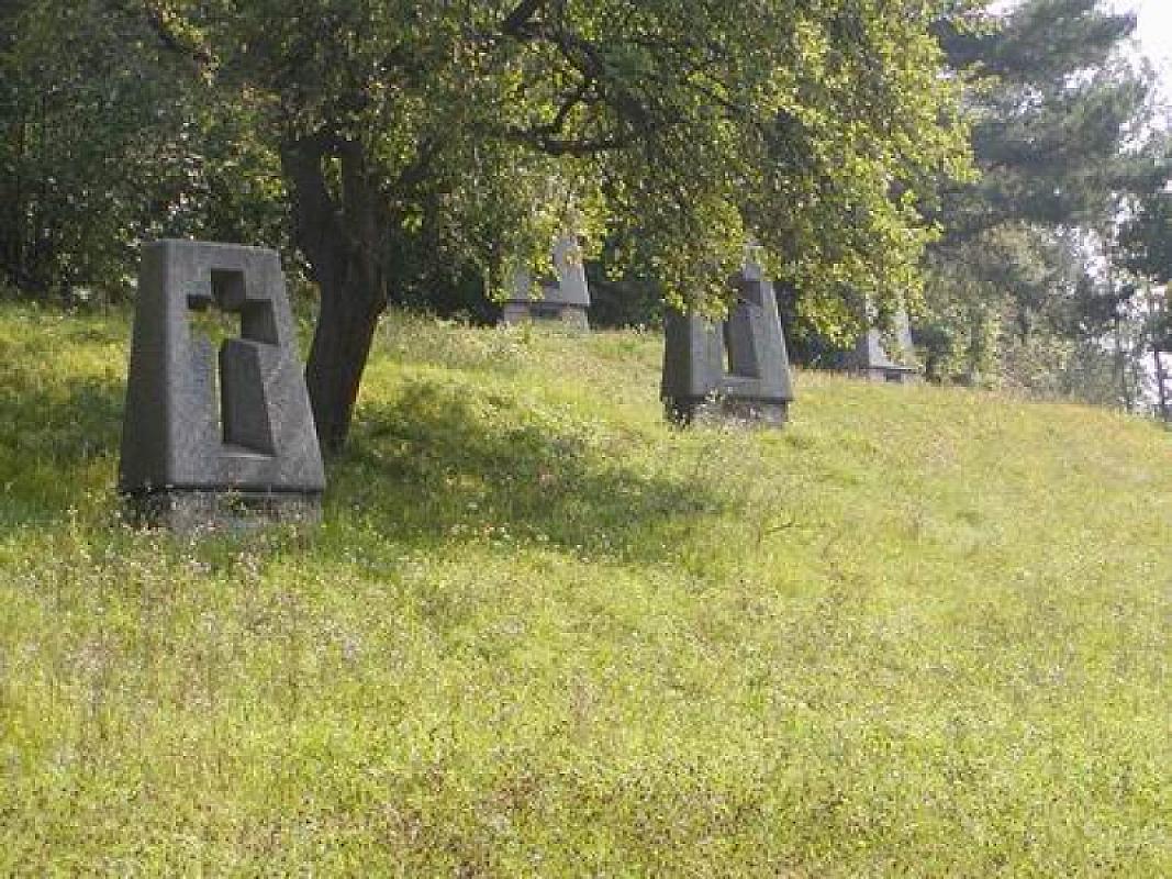 Ležáky, 2002, Ansicht des Gedenkortes, NKP Ležáky