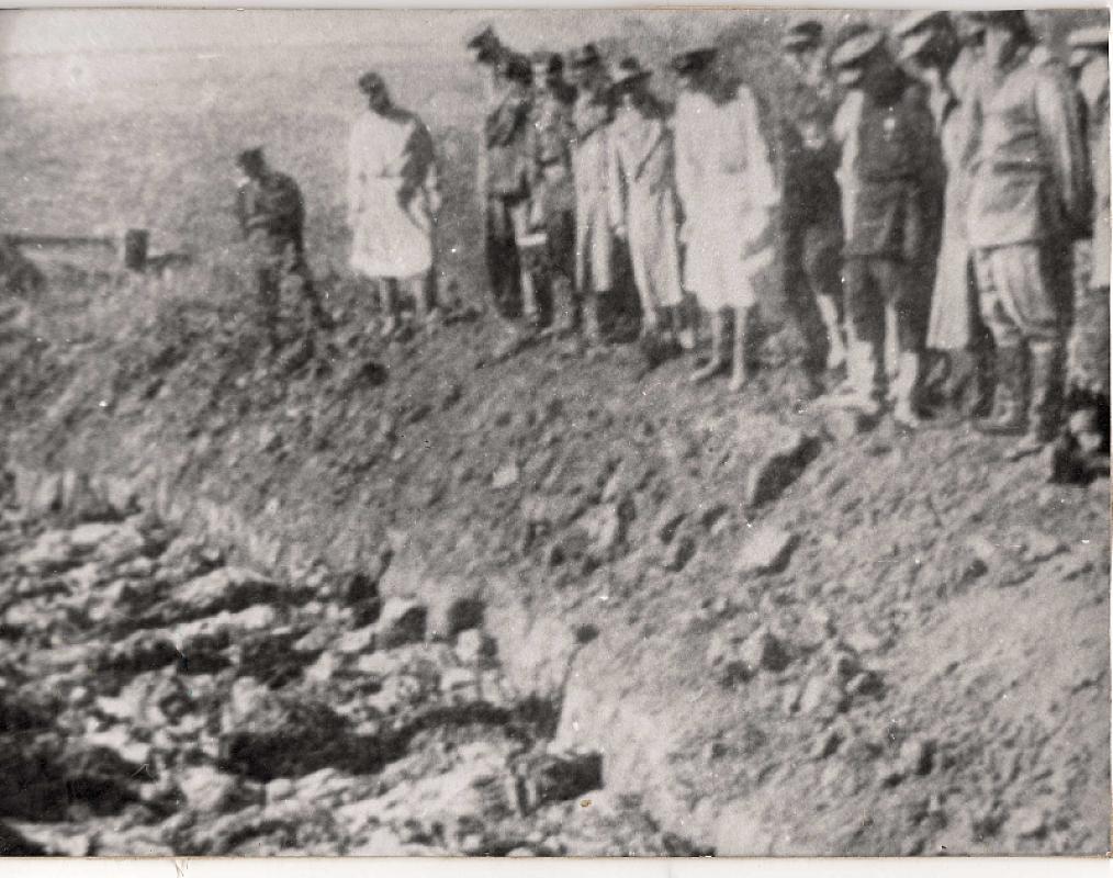 Charkiw, 1943, Offene Gräber in Drobizkij Jar, Charkiw'skij Istoritschnij Muzej