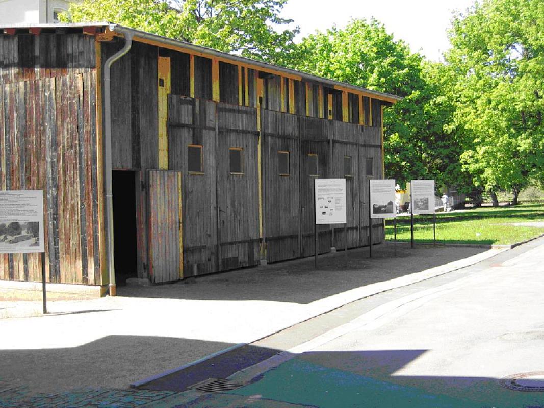 Hadamar, 2009, Garage, an der die Opfer in grauen Bussen ankamen, Gedenkstätte Hadamar