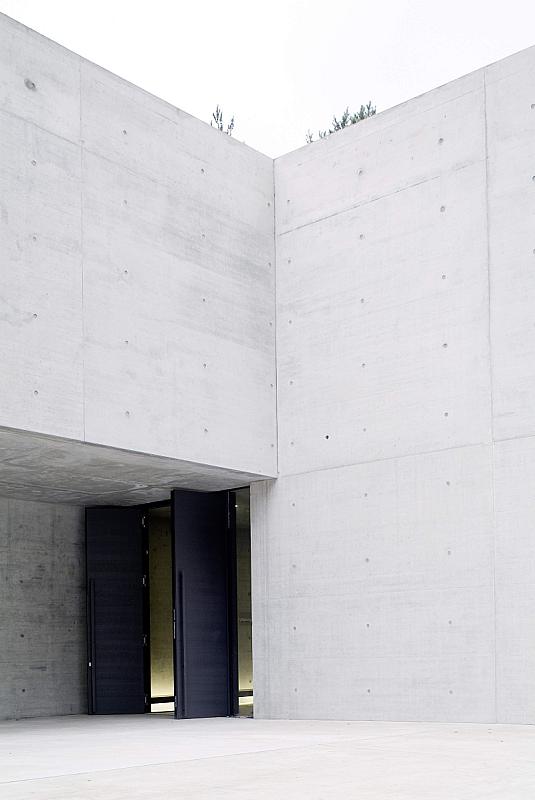 Lohheide, 2008, Detailansicht des Dokumentationszentrums, Klemens Ortmeyer