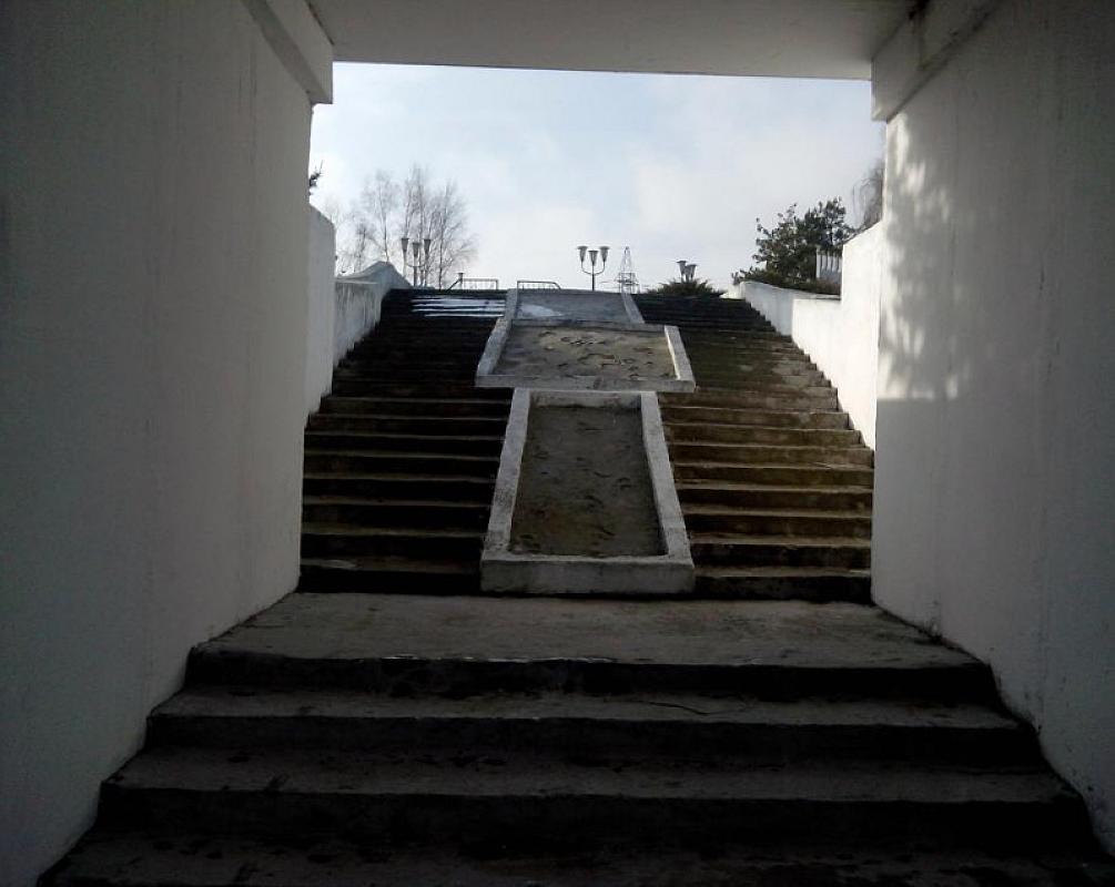 Riwne, o.D., Treppe, Objedinennaja ewrejskaja obschtschina ukrainy