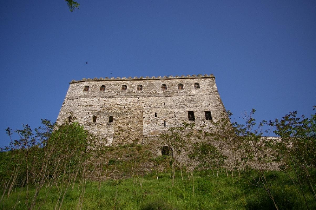 Gjirkokastra, 2008, Blick auf die Festungsanlage, Richard Schofield