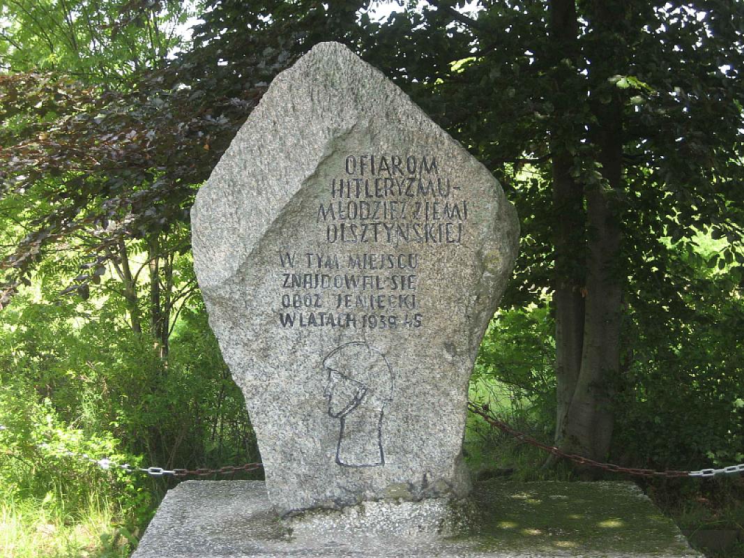 Königsgut, 2010, Gedenkstein am ehemaligen Lagergelände, Stiftung Denkmal