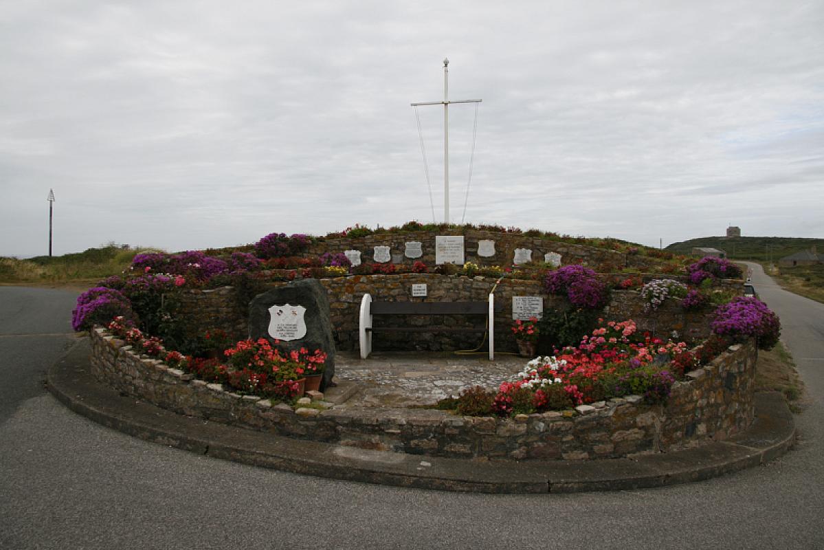 Alderney, 2011, Das »Hammond Memorial«, Robin Oakley