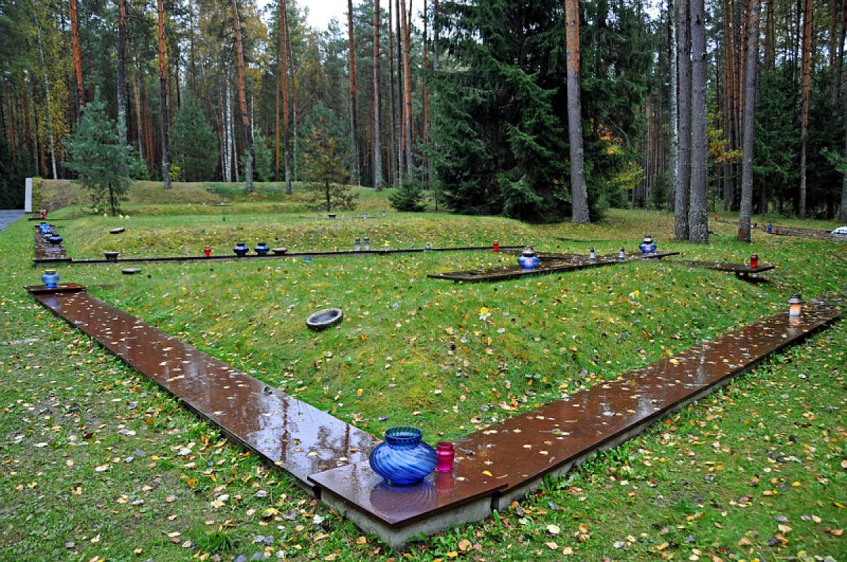 Katyn, 2009, Ehrengrab für polnische Opfer, Dennis Jarvis