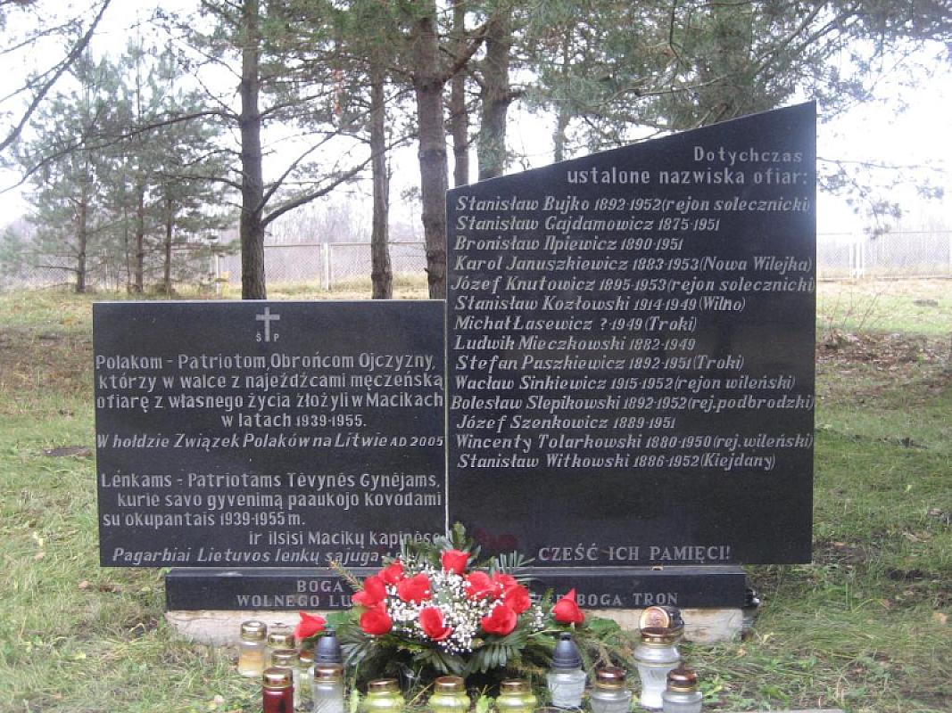 Heydekrug, 2011, Gedenkstein, Stiftung Denkmal