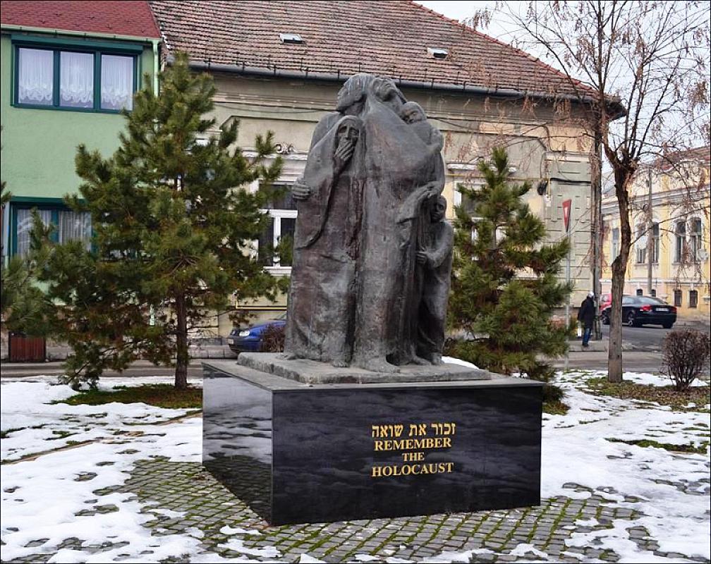 Neumarkt am Mieresch, Holocaustdenkmal, 2012, Jutka Simon