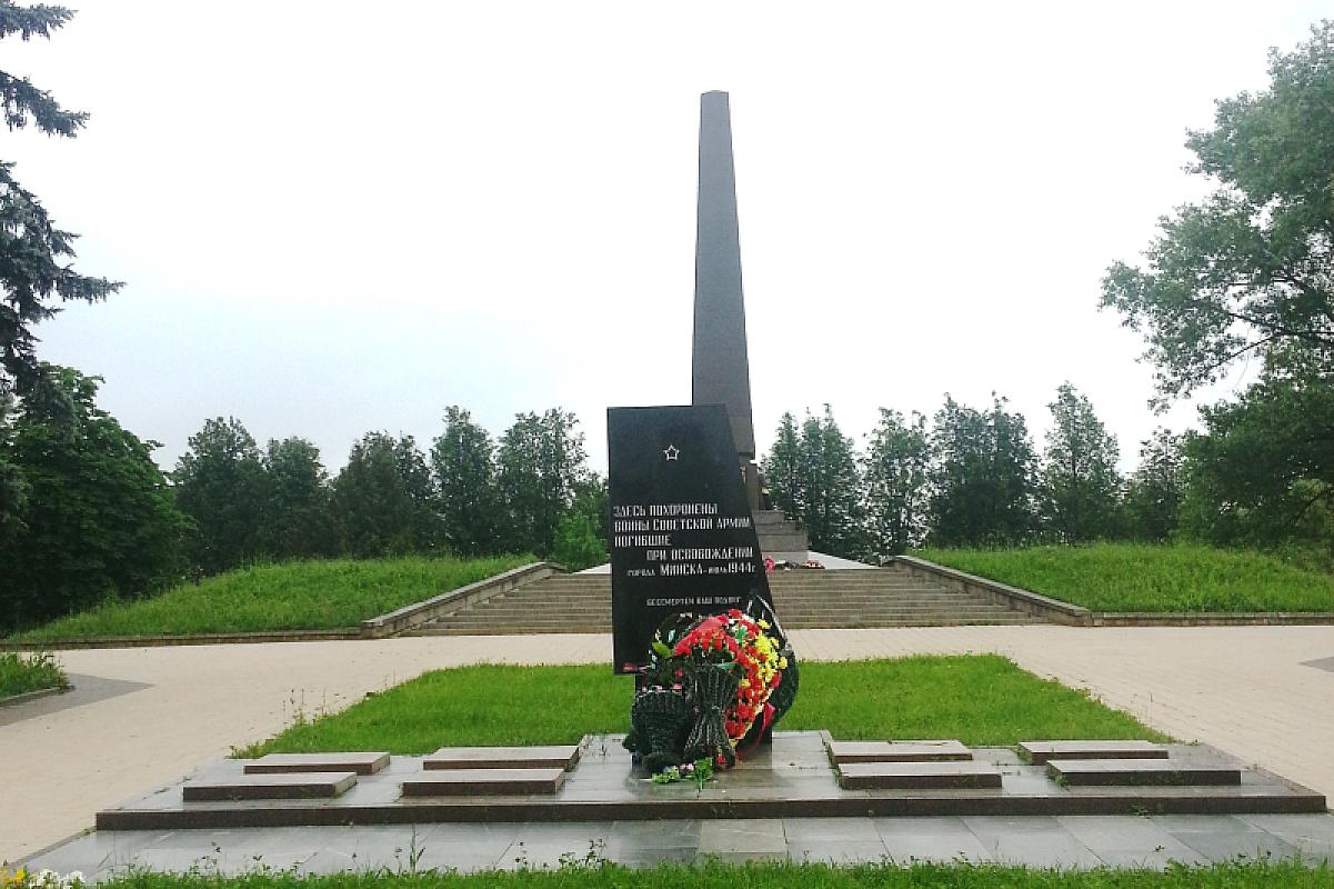 Malyj Trostenez, 2014, Obelisk aus dem Jahr 1963, Stiftung Denkmal