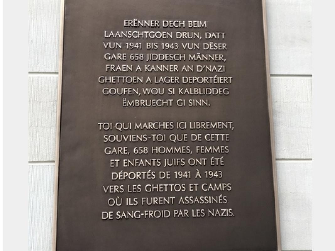 Luxemburg, 2018, Gedenktafel am Bahnhof, Fédération des Enrôlés de force