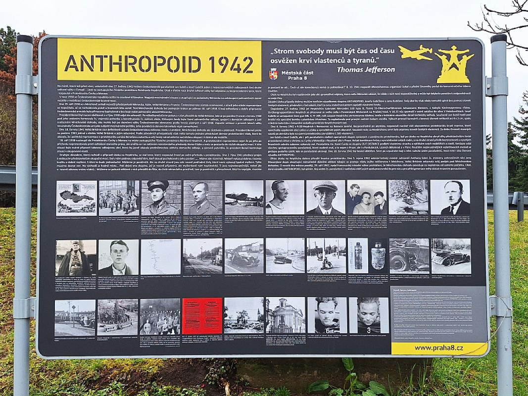 Prag, 2025, Informationstafel, Stiftung Denkmal