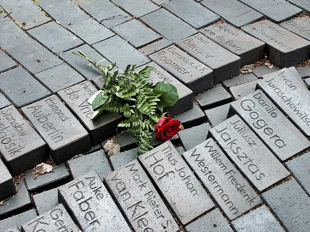 Wöbbelin, 2006, Detail of the memorial on the former camp premises, Mahn- und Gedenkstätten Wöbbelin
